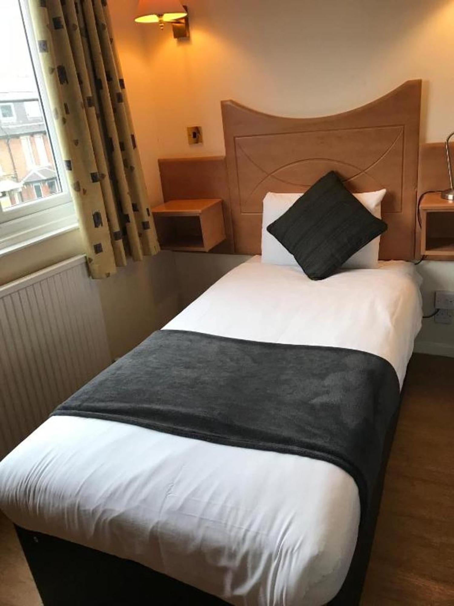 Whites Hotel Newcastle upon Tyne Ngoại thất bức ảnh